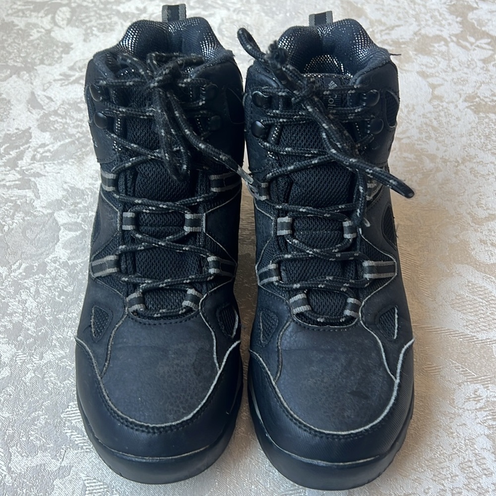 Columbia Techlite Waterproof Hiking Boots - Picture 2 of 11